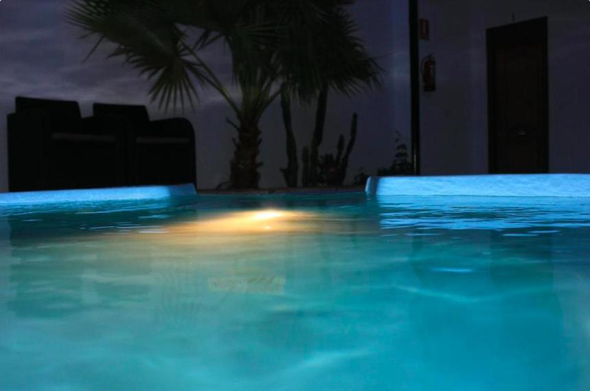 Casa Patio Las Palmeras Cordoba Con Piscina Экстерьер фото